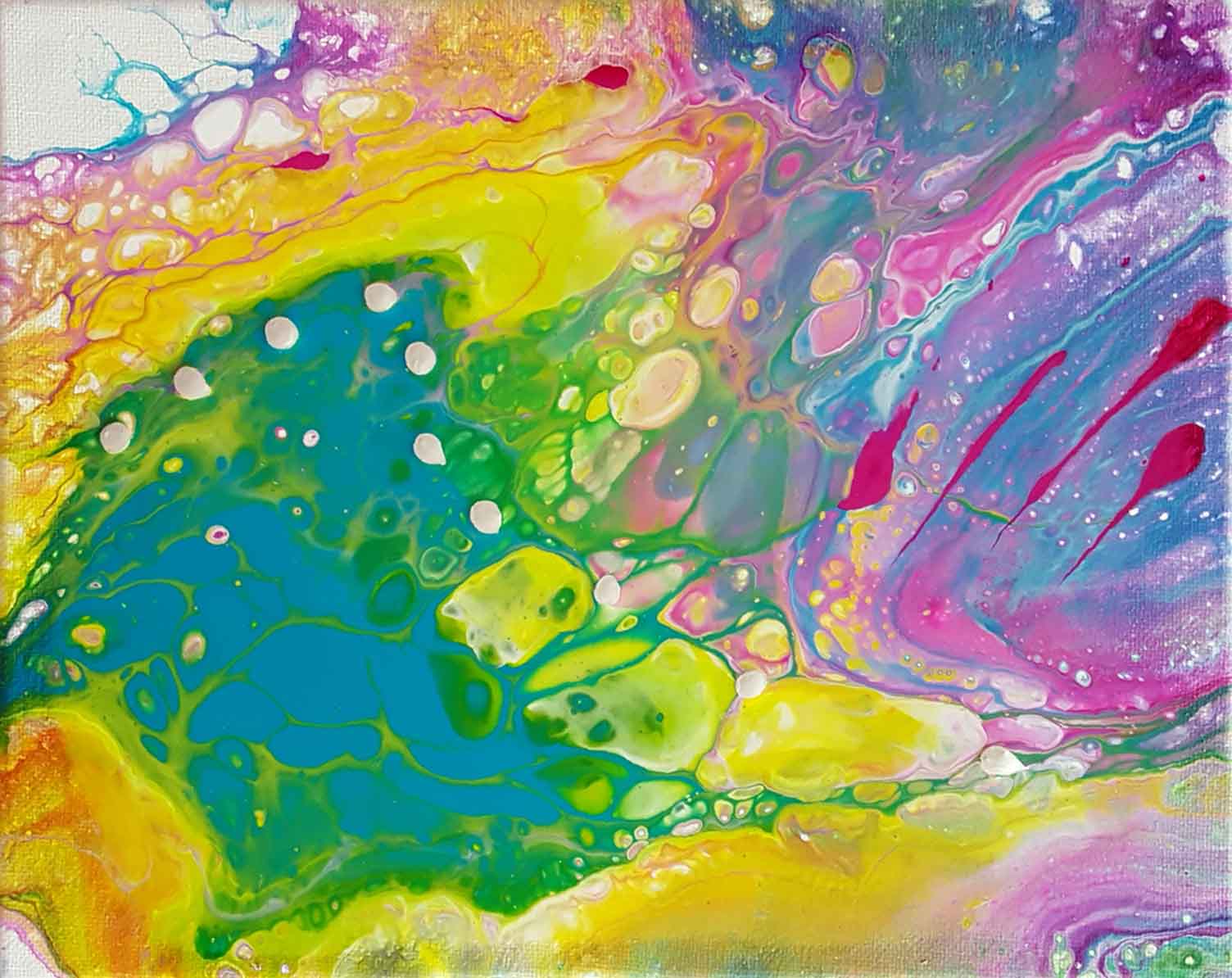 Acrylic Pouring Flip Cup With Iridescent Paints 